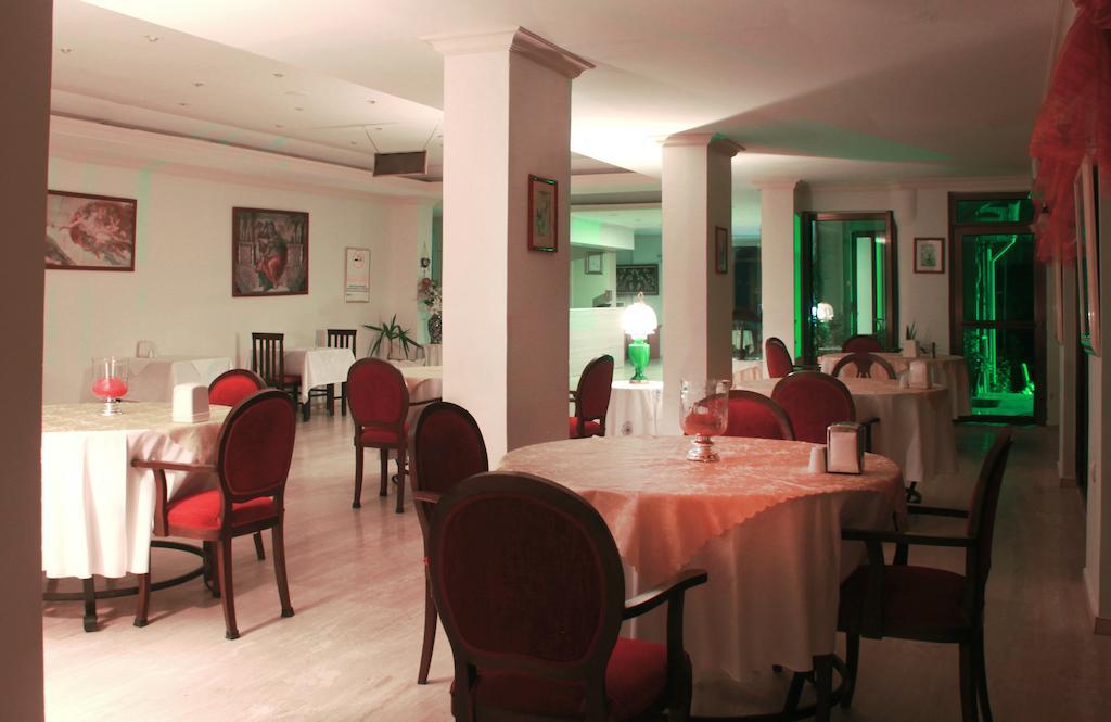 Verano Beach Hotel İçmeler Kültér fotó